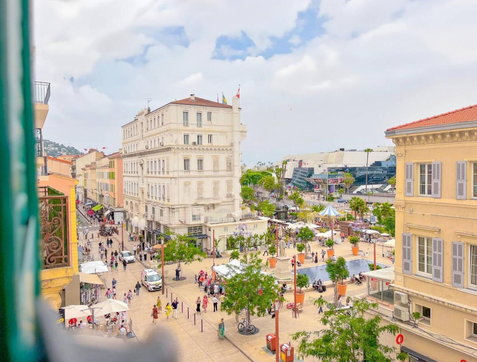 New 2Br In Cannes Center Екстериор снимка